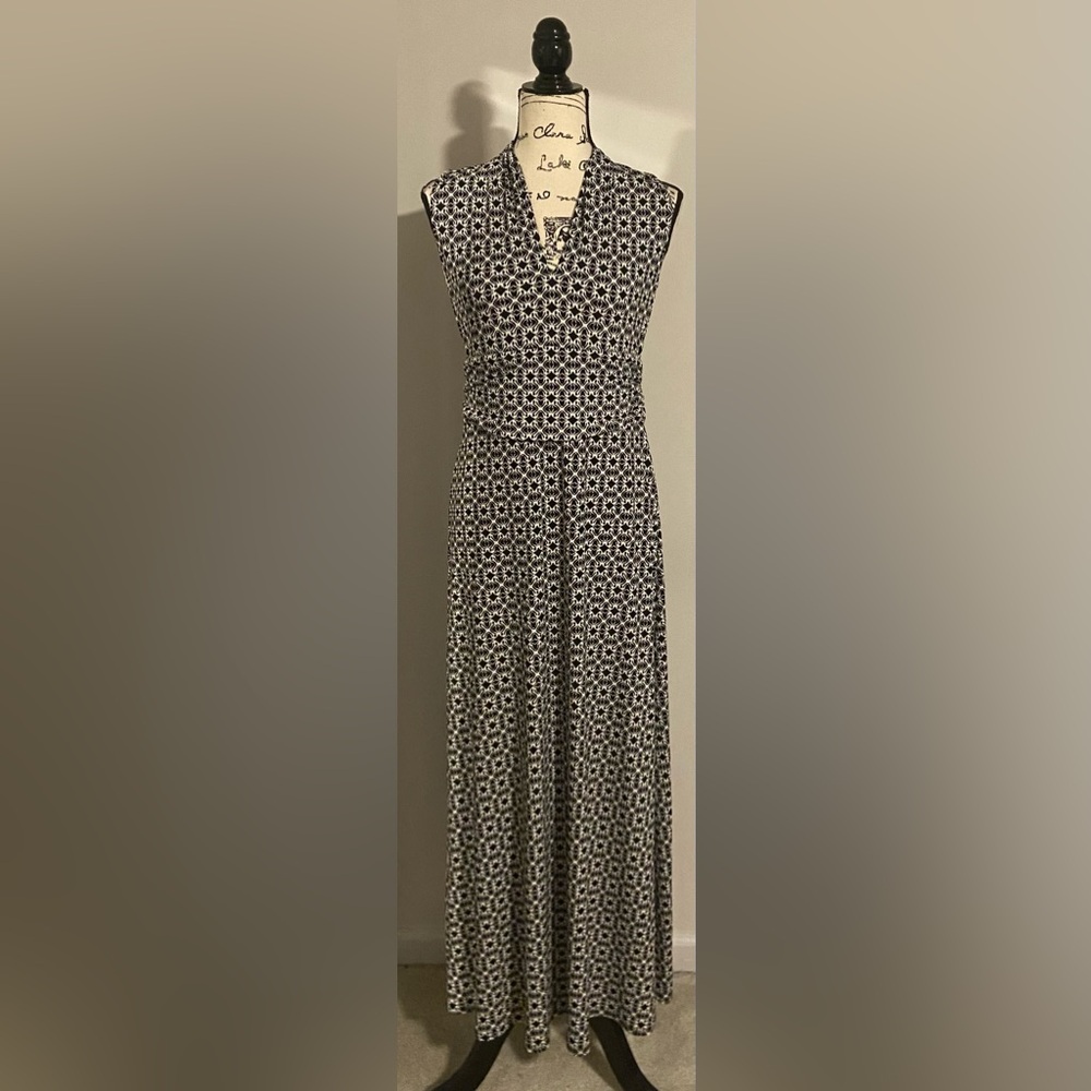 Vince Camuto “Geo Print” Sleeveless Maxi Dress - Picture 2 of 13